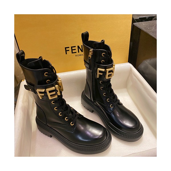 FENDI 금장로고워커